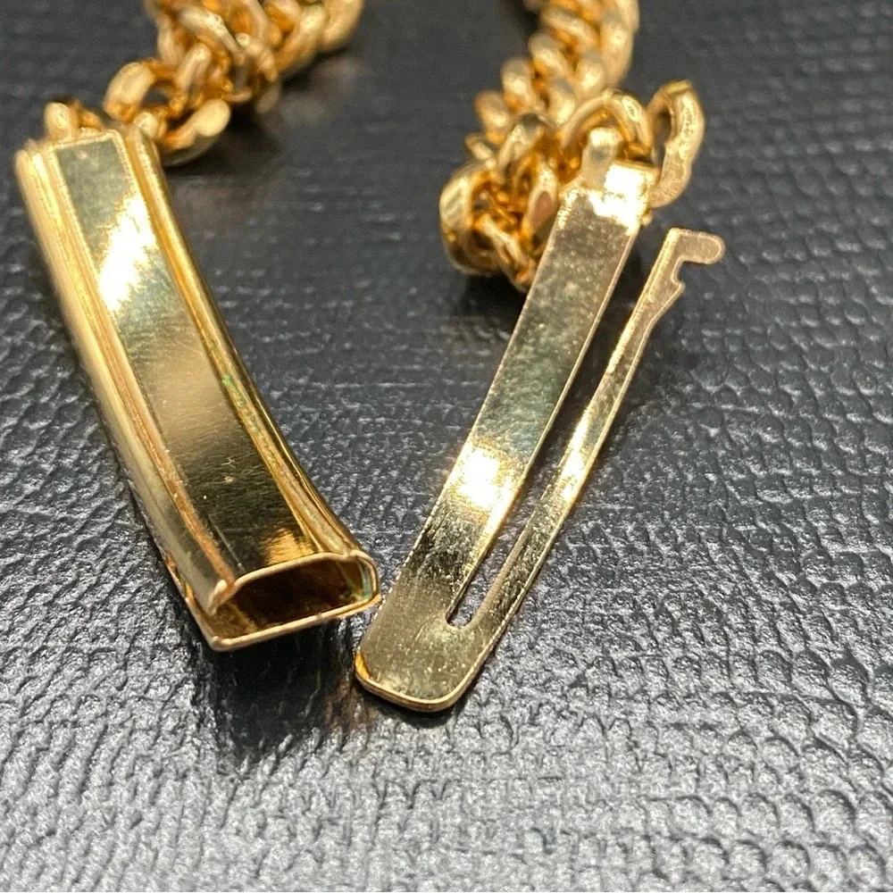 Speidel Gold Plated ID Bracelet Engraved Susie with Wide Cable Link Chain